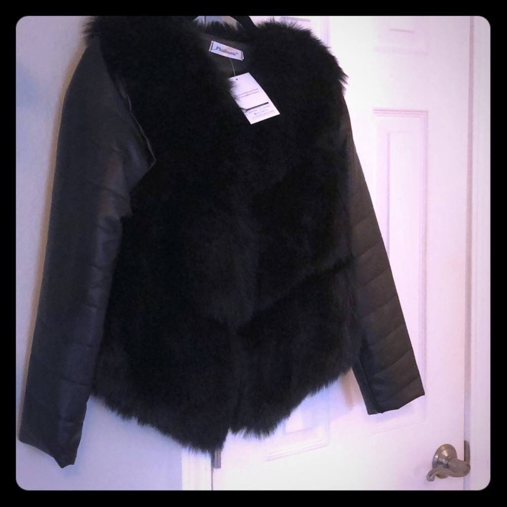 NWT Black faux fur jacket.